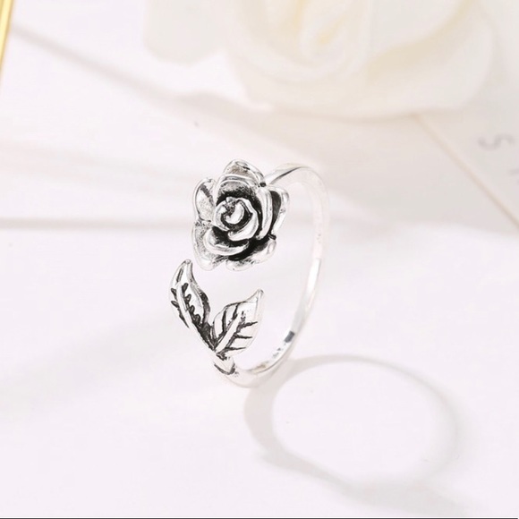 My Added Sparkle Jewelry - 3/$30 Silver Rose and Leaf Ring